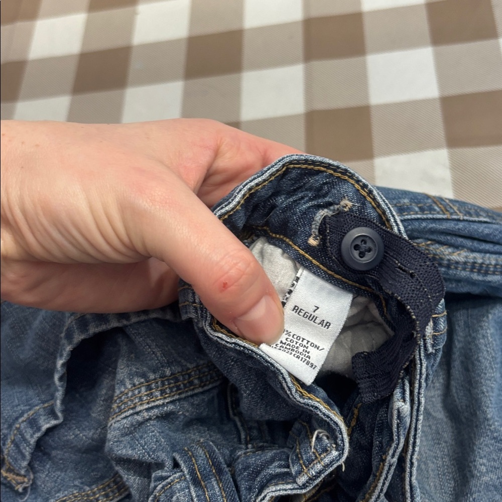 🟢10/$10 - Classic Blue Boys Jeans - Picture 4 of 4